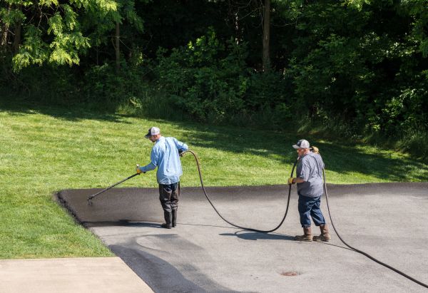 Cost of Driveway Coating Service in Hot Springs National Park
